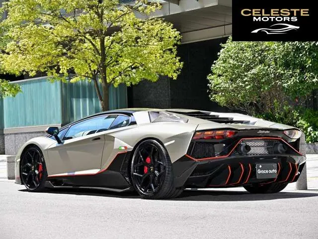 LAMBORGHINI Aventador 2017 — photo 2 sur 8
