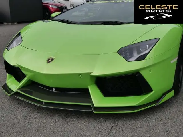LAMBORGHINI Aventador 2012 — photo 8 sur 8