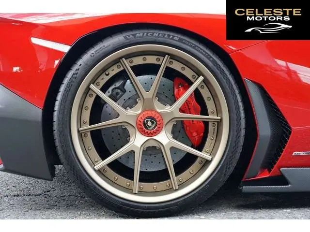 LAMBORGHINI Aventador 2017 — photo 5 sur 8