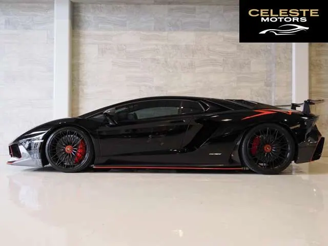LAMBORGHINI Aventador 2018 — photo 5 sur 8