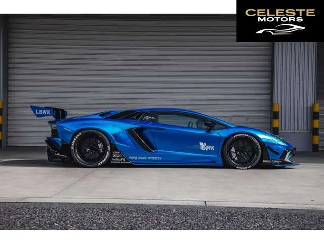 LAMBORGHINI Aventador 2018 — photo 6 sur 8