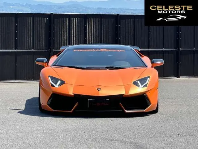 LAMBORGHINI Aventador 2014 — photo 8 sur 8