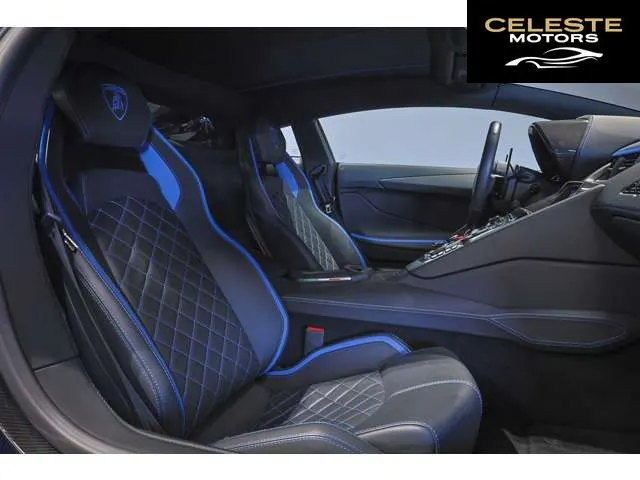 LAMBORGHINI Aventador 2019 — photo 7 sur 8