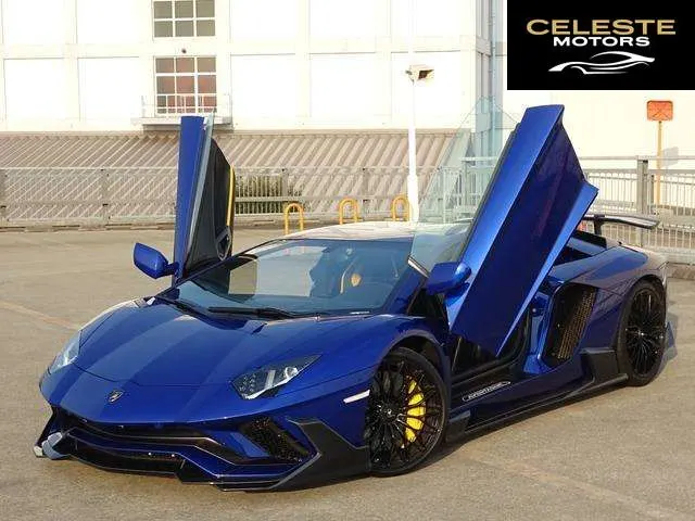 LAMBORGHINI Aventador 2018 — photo 2 sur 8