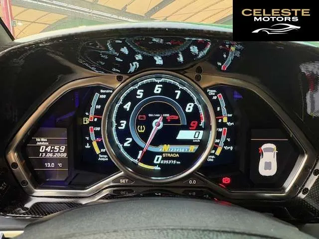 LAMBORGHINI Aventador 2011 — photo 5 sur 8