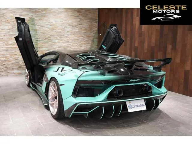 LAMBORGHINI Aventador 2014 — photo 8 sur 8