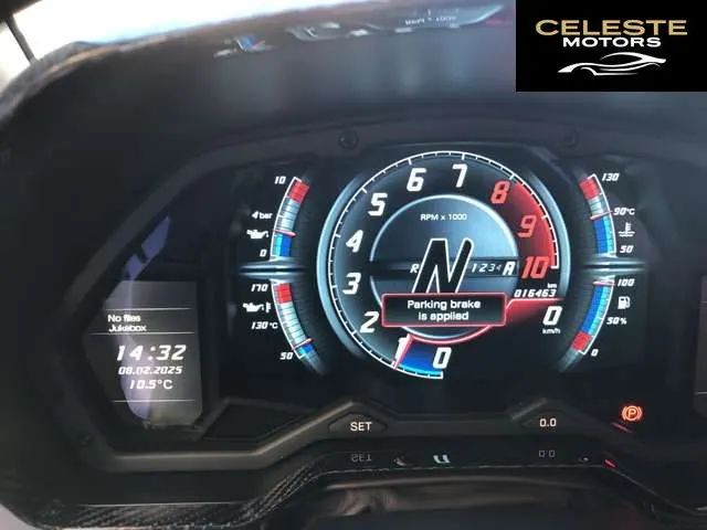 LAMBORGHINI Aventador 2019 — photo 7 sur 8