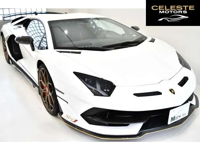 LAMBORGHINI Aventador 2019 — photo 3 sur 8