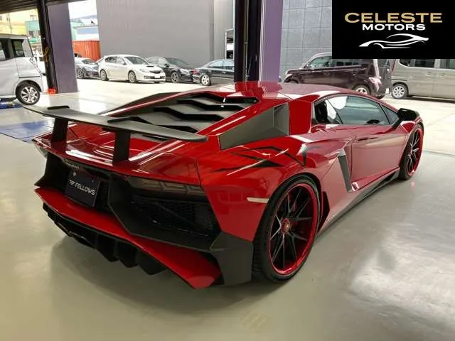 LAMBORGHINI Aventador 2015 — photo 7 sur 8