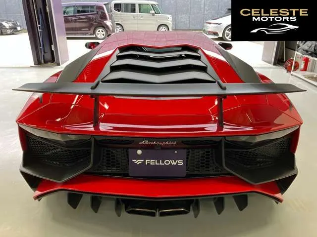 LAMBORGHINI Aventador 2015 — photo 8 sur 8