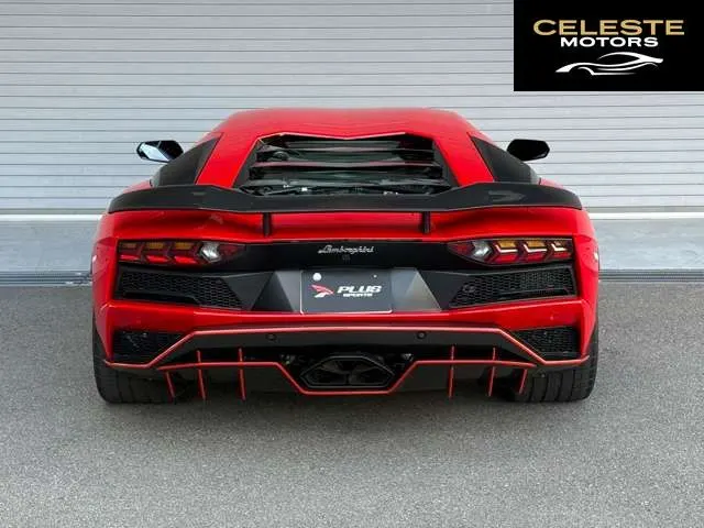 LAMBORGHINI Aventador 2018 — photo 4 sur 8