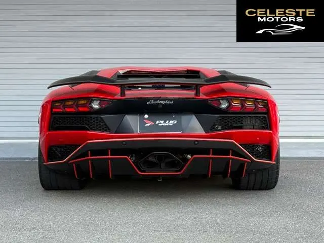 LAMBORGHINI Aventador 2018 — photo 5 sur 8