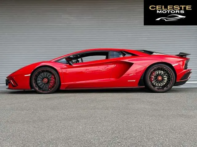 LAMBORGHINI Aventador 2018 — photo 6 sur 8