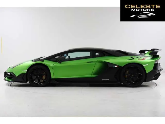 LAMBORGHINI Aventador 2019 — photo 2 sur 8