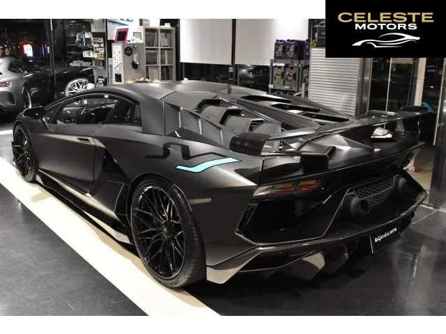 LAMBORGHINI Aventador 2019 — photo 5 sur 8