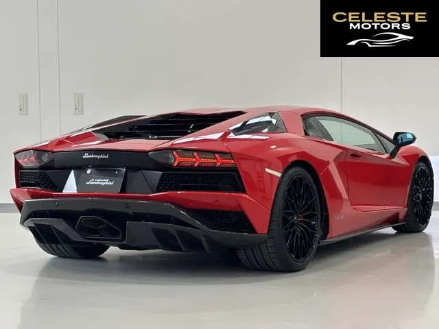 LAMBORGHINI Aventador 2018 — photo 4 sur 8
