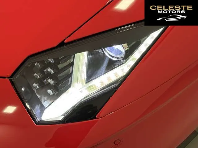 LAMBORGHINI Aventador 2018 — photo 6 sur 8