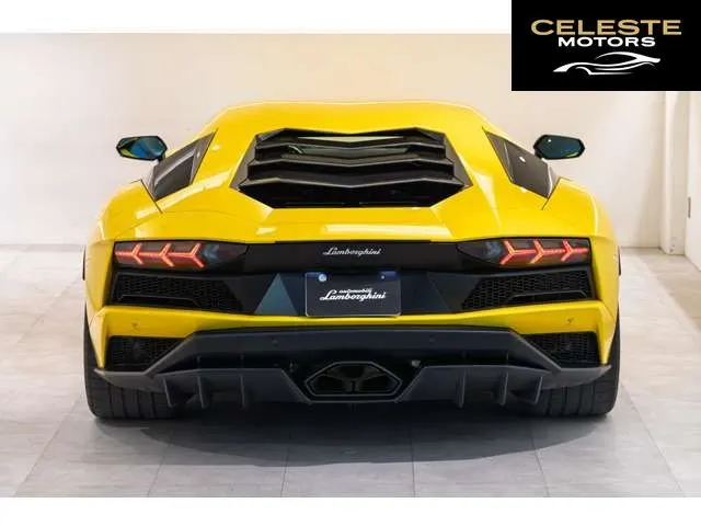LAMBORGHINI Aventador 2018 — photo 6 sur 8