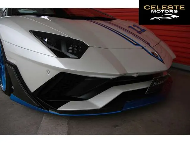 LAMBORGHINI Aventador 2018 — photo 8 sur 8
