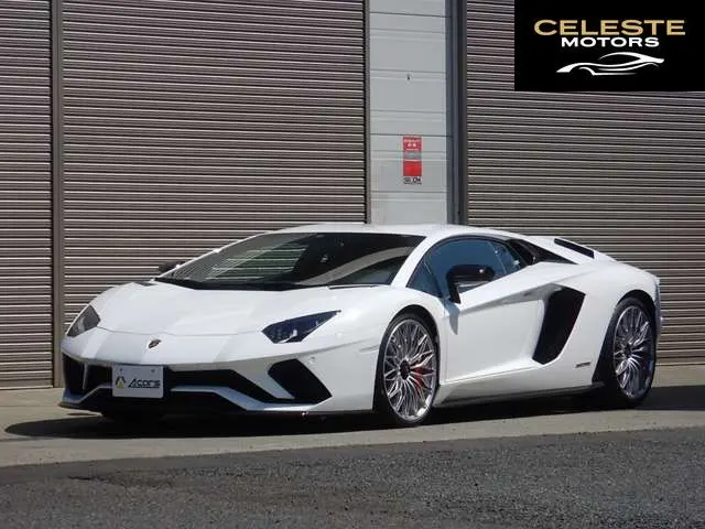 LAMBORGHINI Aventador 2020 — photo 5 sur 8
