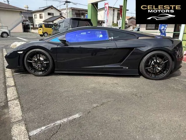 LAMBORGHINI Gallardo 2012 — photo 2 sur 8