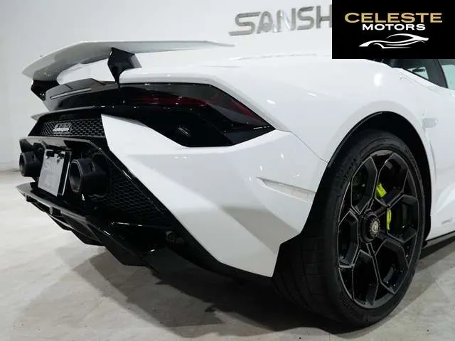 LAMBORGHINI Huracán 2024 — photo 4 sur 8