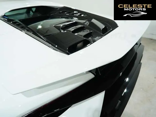 LAMBORGHINI Huracán 2024 — photo 5 sur 8