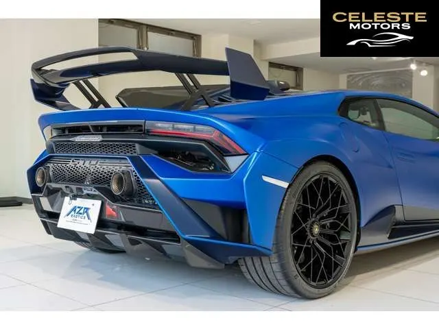 LAMBORGHINI Huracán 2023 — photo 6 sur 8