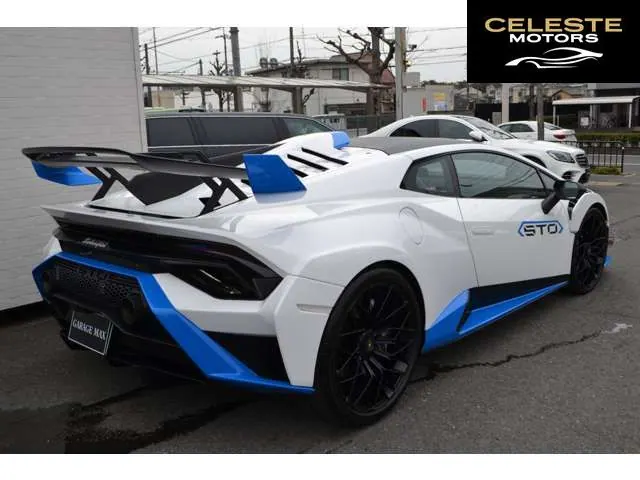 LAMBORGHINI Huracán 2022 — photo 2 sur 8