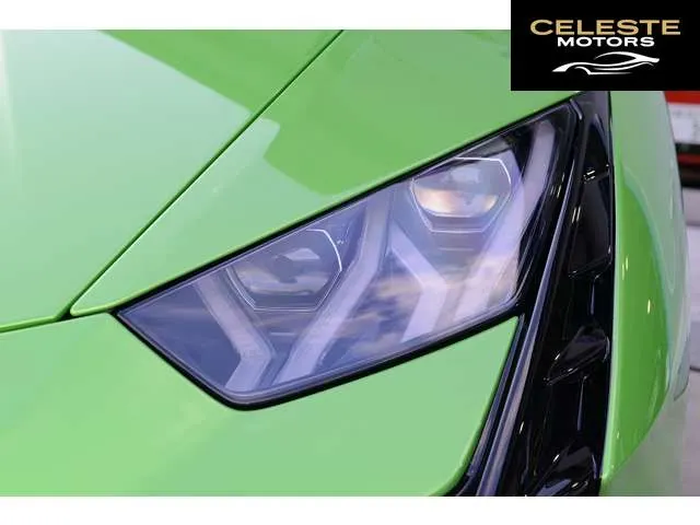 LAMBORGHINI Huracán 2023 — photo 6 sur 8