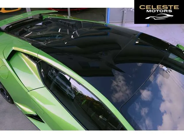 LAMBORGHINI Huracán 2023 — photo 7 sur 8