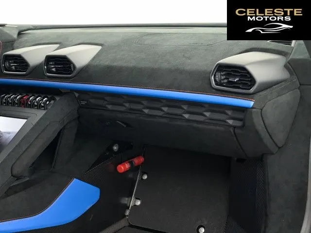 LAMBORGHINI Huracán 2022 — photo 7 sur 8