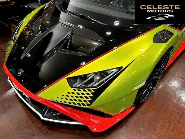 LAMBORGHINI Huracán 2023 — photo 8 sur 8