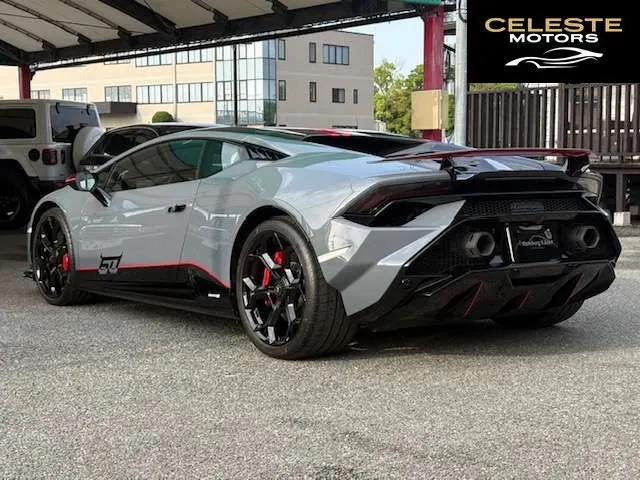 LAMBORGHINI Huracán 2023 — photo 6 sur 8