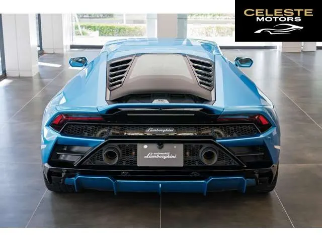 LAMBORGHINI Huracán 2022 — photo 6 sur 8