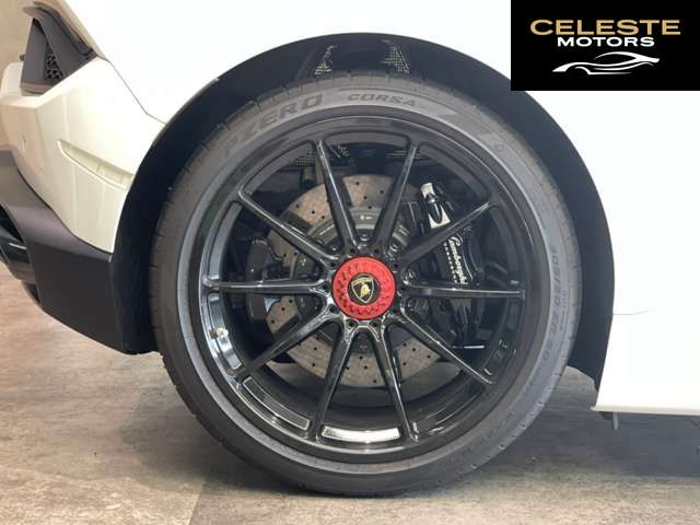 LAMBORGHINI Huracán 2019 — photo 8 sur 8