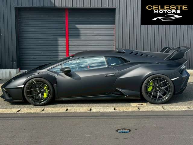 LAMBORGHINI Huracán 2023 — photo 5 sur 8