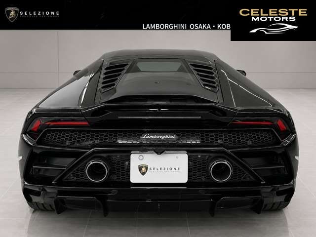 LAMBORGHINI Huracán 2022 — photo 2 sur 8