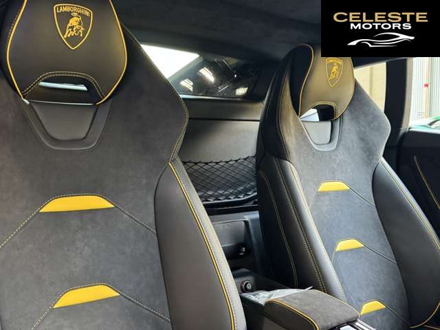 LAMBORGHINI Huracán 2022 — photo 6 sur 8