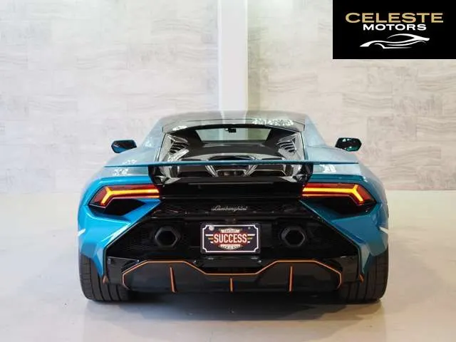 LAMBORGHINI Huracán 2023 — photo 4 sur 8