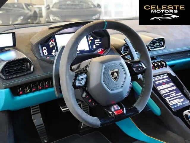 LAMBORGHINI Huracán 2023 — photo 6 sur 8