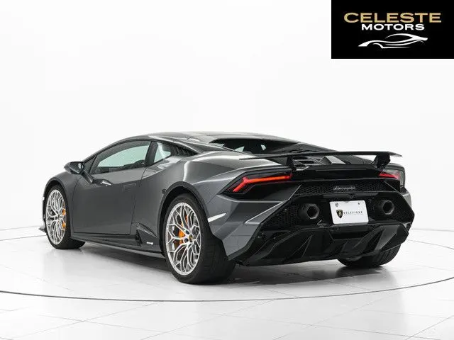 LAMBORGHINI Huracán 2024 — photo 2 sur 8