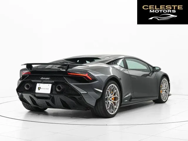 LAMBORGHINI Huracán 2024 — photo 4 sur 8