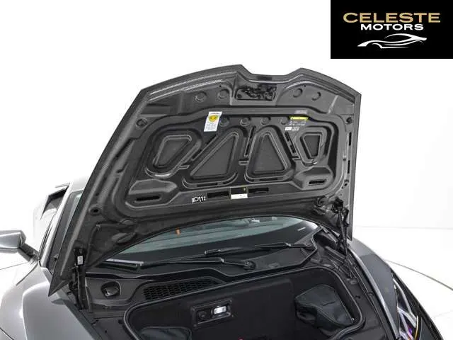 LAMBORGHINI Huracán 2024 — photo 7 sur 8