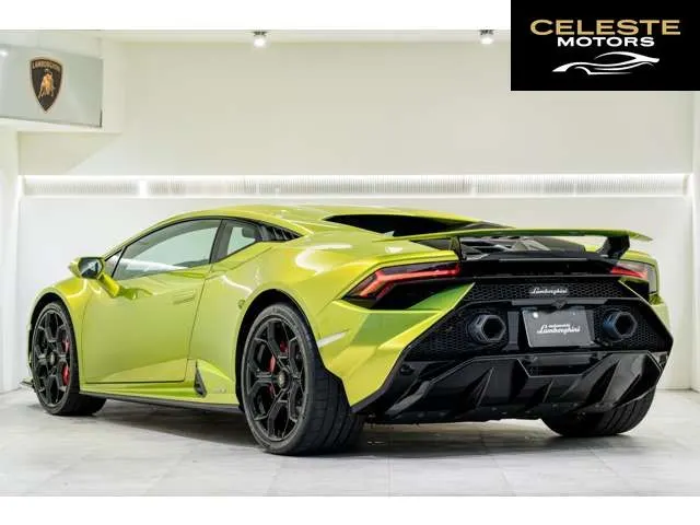 LAMBORGHINI Huracán 2024 — photo 2 sur 8