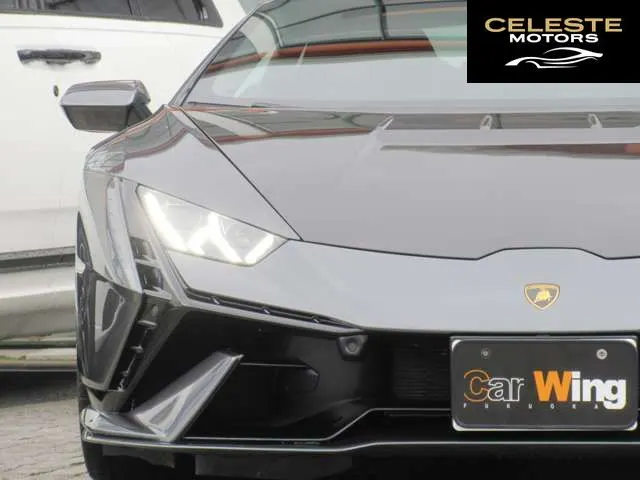 LAMBORGHINI Huracán 2023 — photo 4 sur 8