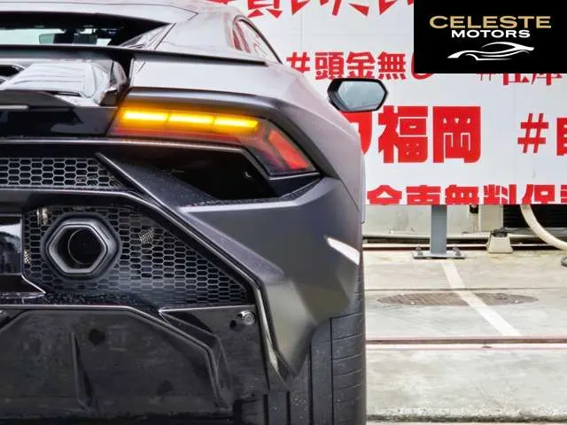 LAMBORGHINI Huracán 2024 — photo 7 sur 8