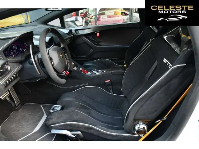 LAMBORGHINI Huracán 2021 — photo 2 sur 8