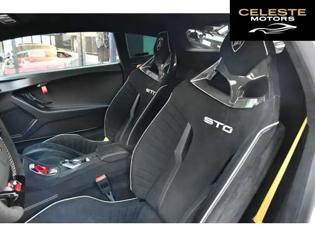 LAMBORGHINI Huracán 2021 — photo 3 sur 8