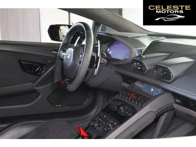 LAMBORGHINI Huracán 2016 — photo 8 sur 8